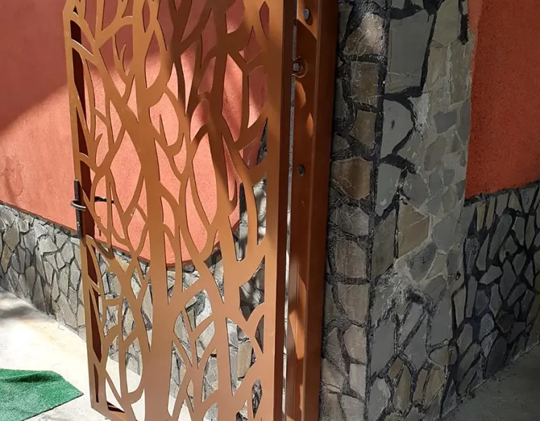 Garduri si porti design model din portofoliu sau personalizat Cod: 1012-6