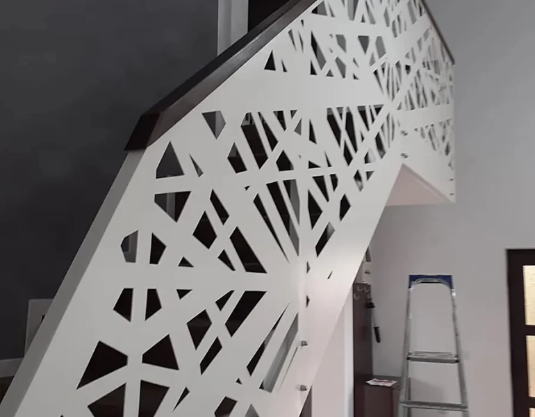 Balustrade interioare tabla decupata computerizat Cod: 1021-1