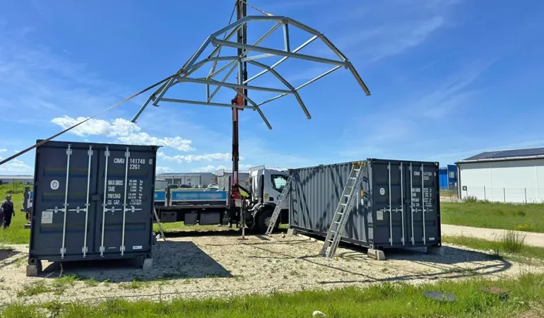 Cort container, solutie pentru organizare si depozitare