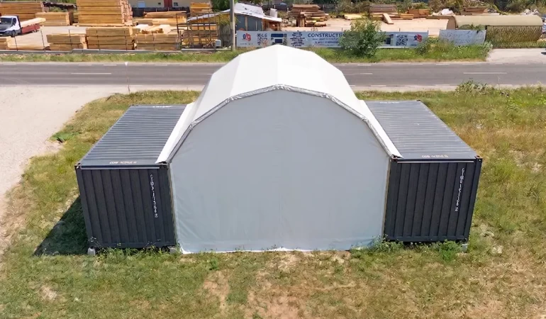 Cort container, solutie pentru organizare si depozitare