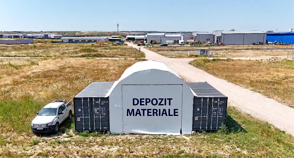 Cort container personalizat